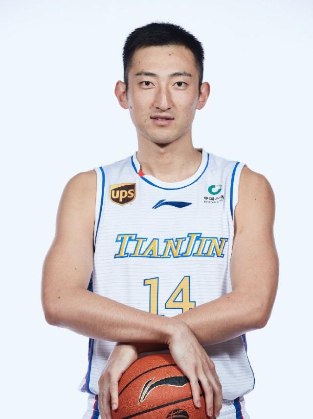 包含萨克拉门托国王训练开放日，加时末段调整名单引欢呼，CBA常规赛在即，数据趋势出现新变化的词条